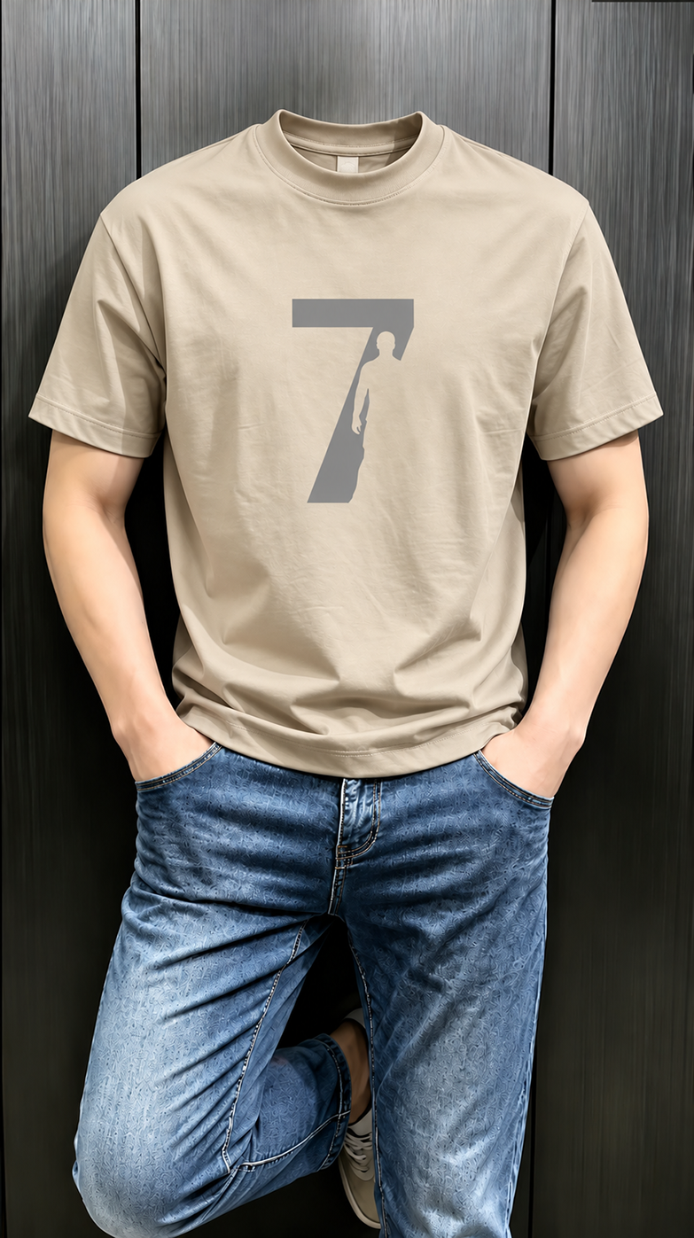 T-shirt Number 7