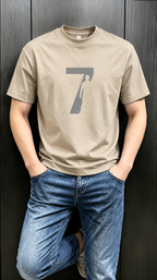T-shirt Number 7